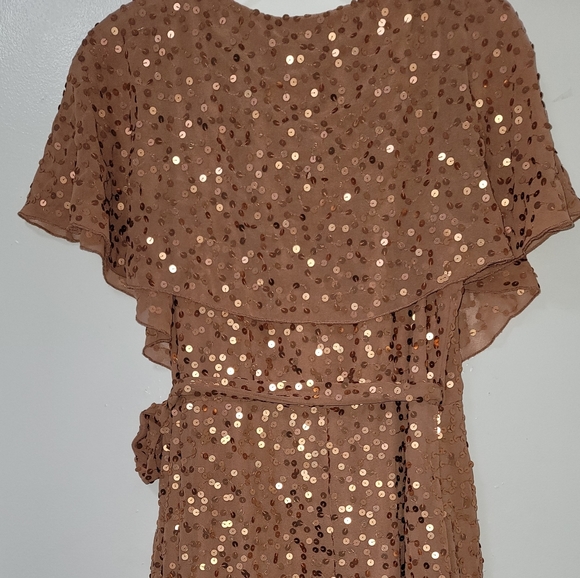 ASOS Design Copper Scatter Sequin Dress Cape Back High Low Hem Size 6 - Picture 11 of 16